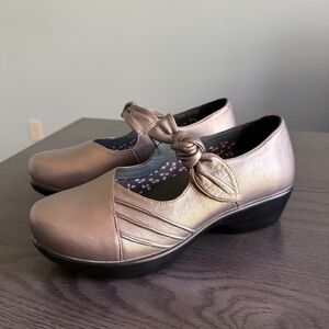 Dansko Women's Mary Jane Wedge Platform Shoes size 38-US 7,5